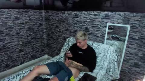 Snapshot of wesley_boy chatting on 09/20/25, 12:44 Wesley Boy online show from 09/20/25, 12:44