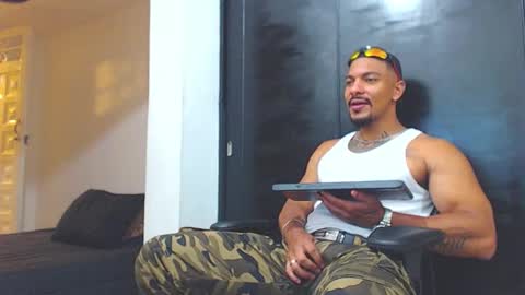 Wesley Rogger online show from 10/22/25, 09:58