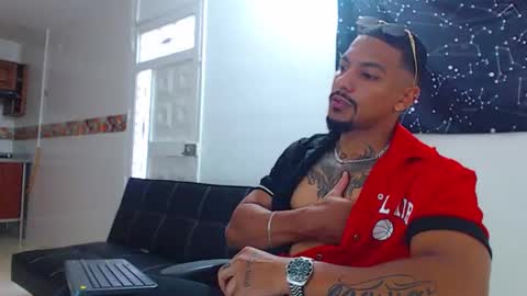 Wesley Rogger online show from 10/30/25, 09:37