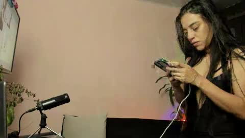 tatty online show from 02/23/25, 01:57