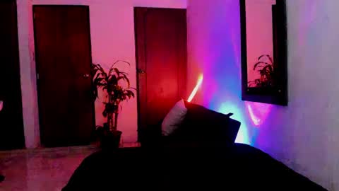 tatty online show from 03/08/25, 02:12