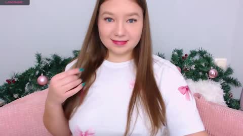 molly online show from 01/01/25, 08:15