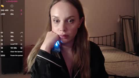 Snapshot of wet_lana chatting on 09/14/25, 06:40 Lana online show from 09/14/25, 06:40