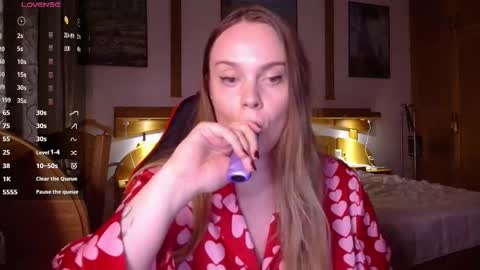 Lana online show from 03/13/26, 08:04