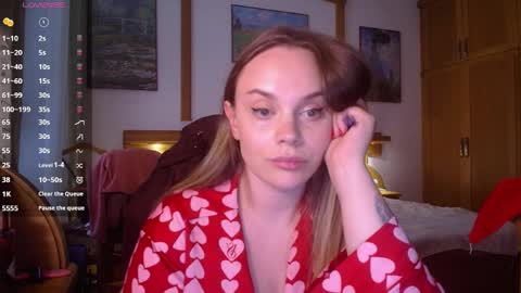 Lana online show from 04/28/26, 04:01