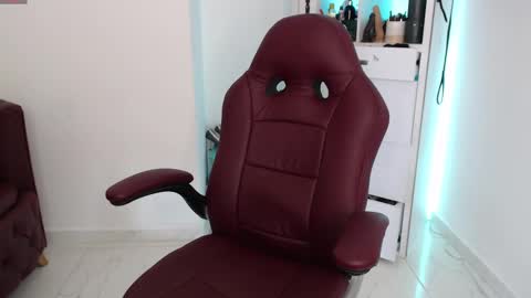 Diva online show from 02/27/25, 11:37