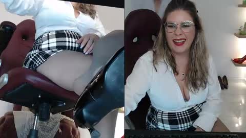 Snapshot of wet_liss chatting on 04/27/26, 11:25 Diva online show from 04/27/26, 11:25
