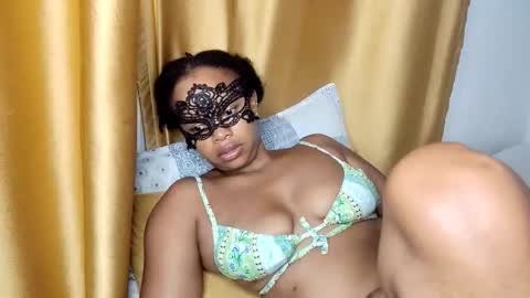 Rozie online show from 03/04/26, 06:19