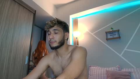 Mia and Dylan online show from 11/02/25, 05:10