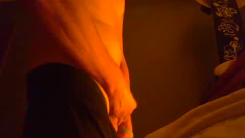 Snapshot of wetduck77777 chatting on 09/11/25, 10:48 wetduck77777 online show from 09/11/25, 10:48