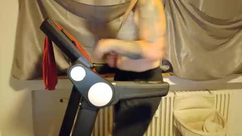 Snapshot of wetgerman2 chatting on 10/17/25, 05:43 Wetgerman online show from 10/17/25, 05:43