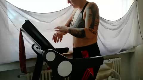 Snapshot of wetgerman2 chatting on 11/04/25, 11:31 Wetgerman online show from 11/04/25, 11:31