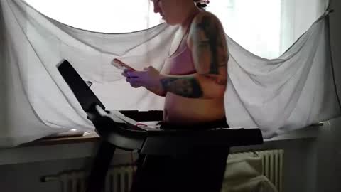 Snapshot of wetgerman2 chatting on 02/06/26, 08:40 Wetgerman online show from 02/06/26, 08:40