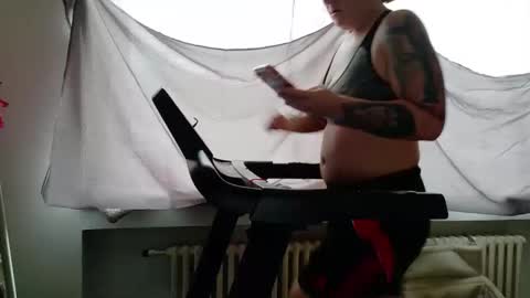 Snapshot of wetgerman2 chatting on 02/21/26, 01:01 Wetgerman online show from 02/21/26, 01:01