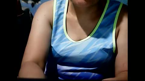 Snapshot of wethornypussy4u chatting on 09/10/25, 02:17 wethornypussy4u online show from 09/10/25, 02:17