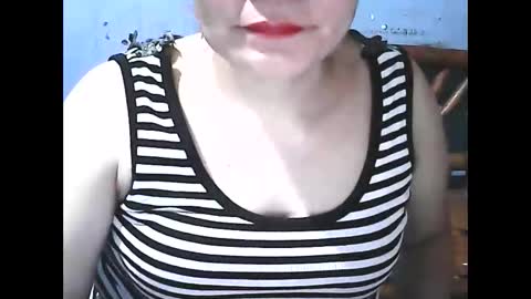 Snapshot of wethornypussy4u chatting on 11/06/25, 07:31 wethornypussy4u online show from 11/06/25, 07:31