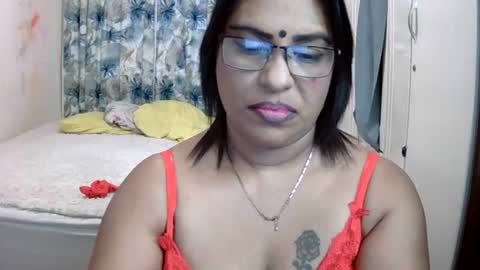 Snapshot of wetindian1971 chatting on 08/01/26, 01:10 kavita online show from 08/01/26, 01:10