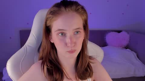 Sofia online show from 10/16/25, 10:11