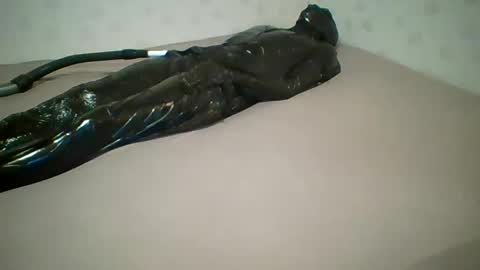 wetnbound online show from 12/05/25, 08:38