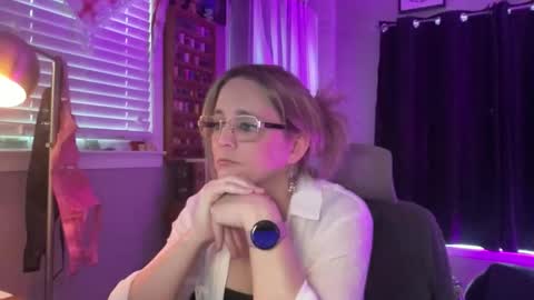 WetRainbows online show from 02/14/26, 08:49