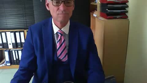Snapshot of wetsuitedman chatting on 05/22/26, 03:39 Franz online show from 05/22/26, 03:39