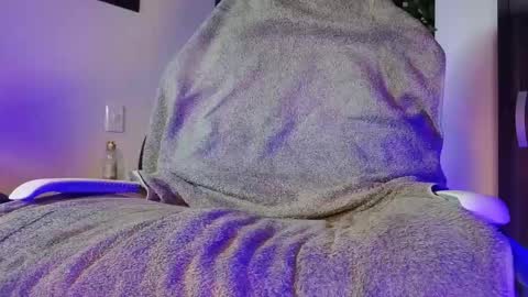 Will online show from 03/25/26, 02:06