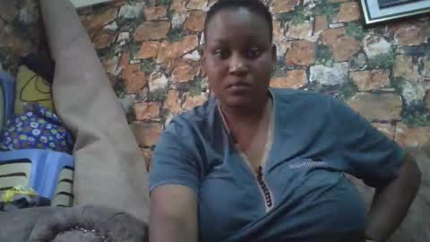 Snapshot of whinebae chatting on 03/17/26, 07:17 whinebae online show from 03/17/26, 07:17