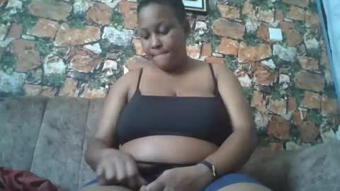 Snapshot of whinebae chatting on 03/19/26, 10:08 whinebae online show from 03/19/26, 10:08