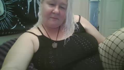 Snapshot of whipsnap19 chatting on 11/07/25, 09:42 whipsnap19 online show from 11/07/25, 09:42