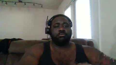 Snapshot of whiskeyandcoke24 chatting on 10/20/25, 03:01 WhiskeyandCoke online show from 10/20/25, 03:01