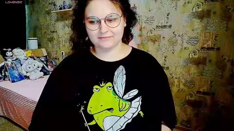 whisperinthedarkk online show from 09/10/25, 03:17