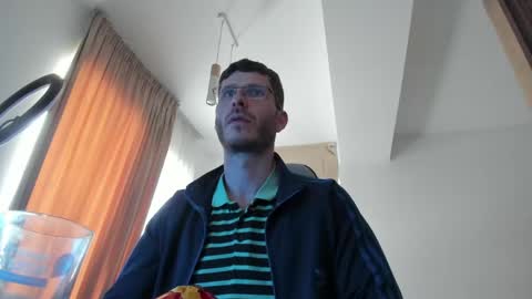 Snapshot of whisperoflust chatting on 05/05/26, 09:06 Michael online show from 05/05/26, 09:06