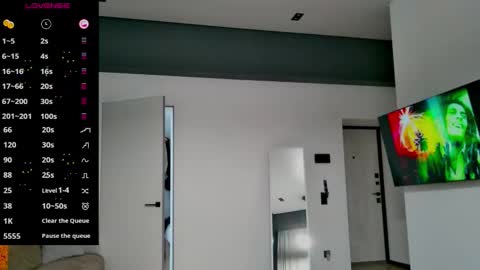 Max online show from 03/28/26, 01:33