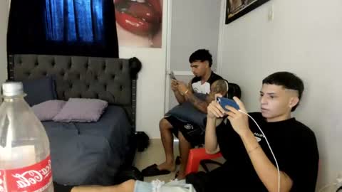 white online show from 06/13/26, 08:51