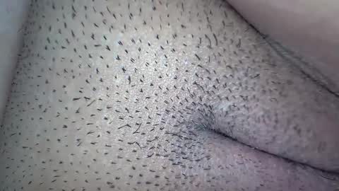 white_sexy_ online show from 10/13/25, 11:05