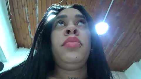 white_sexy_ online show from 11/06/25, 10:27