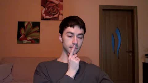 Tom online show from 11/11/25, 02:28