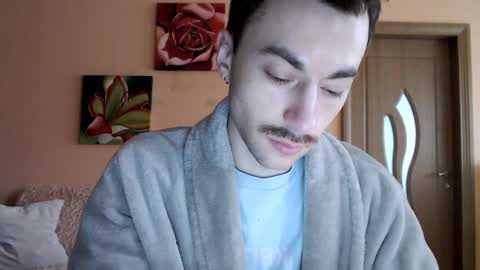 Tom online show from 03/19/26, 01:59