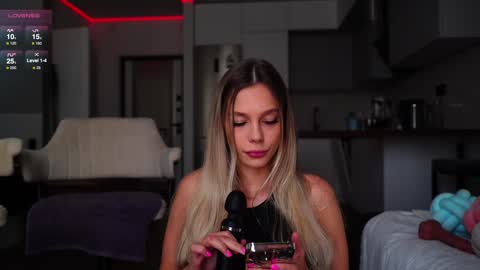 Kate  online show from 01/25/25, 09:26