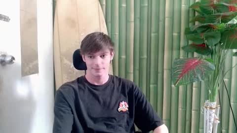 Snapshot of whiteboyinasia chatting on 10/11/25, 08:02 Christian online show from 10/11/25, 08:02