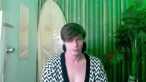 Snapshot of whiteboyinasia chatting on 11/02/25, 09:33 Christian online show from 11/02/25, 09:33