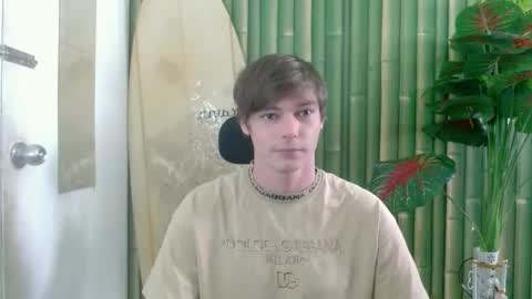 Snapshot of whiteboyinasia chatting on 11/04/25, 02:32 Christian online show from 11/04/25, 02:32