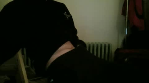 Snapshot of whiteboyslim21 chatting on 01/15/26, 09:03 whiteboyslim21 online show from 01/15/26, 09:03