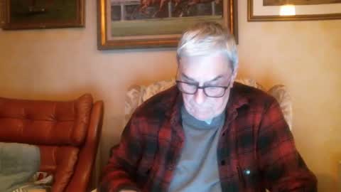 whitebriefs009 online show from 01/22/25, 05:49