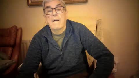 whitebriefs009 online show from 01/08/26, 03:25