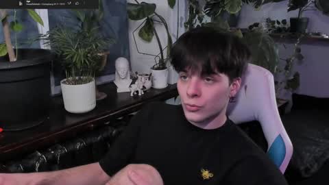 Gus online show from 02/20/25, 07:41