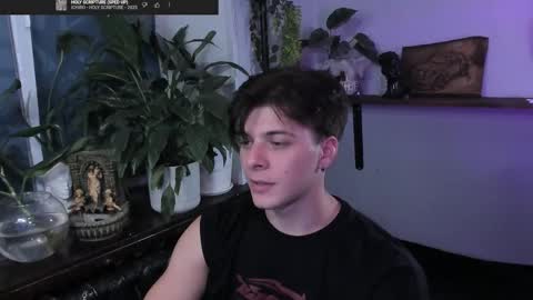 Gus online show from 09/30/25, 07:52