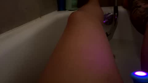 Whitegirl online show from 04/19/26, 05:01