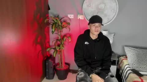 Snapshot of whiteman_0 chatting on 10/14/25, 02:34 whiteman_0 online show from 10/14/25, 02:34