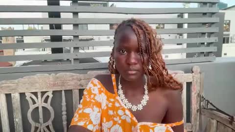 Snapshot of whitenightandqueen chatting on 01/12/26, 06:13 whitenightandqueen online show from 01/12/26, 06:13